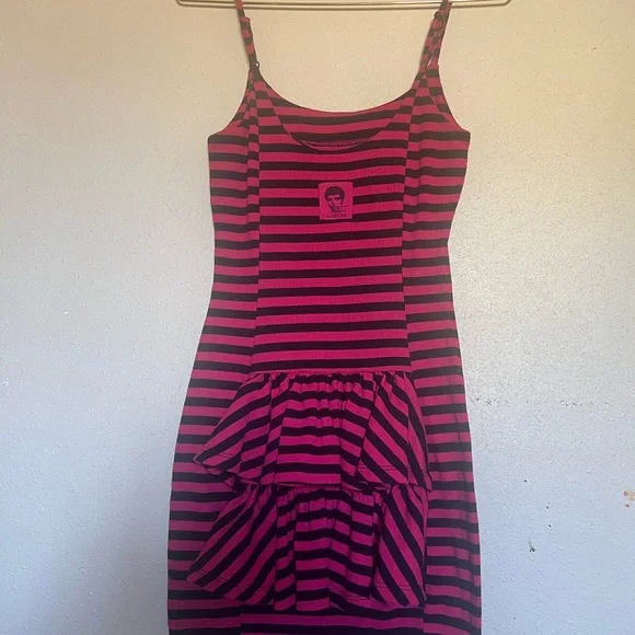 Betsey Johnson Striped Pink and Black bustle body con Women's Dress - Picture 2 of 9